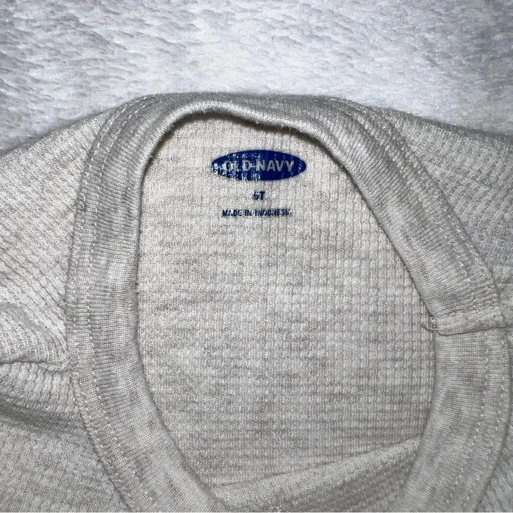 Old Navy Light Tan Kids Long Sleeve Tee - Picture 3 of 3